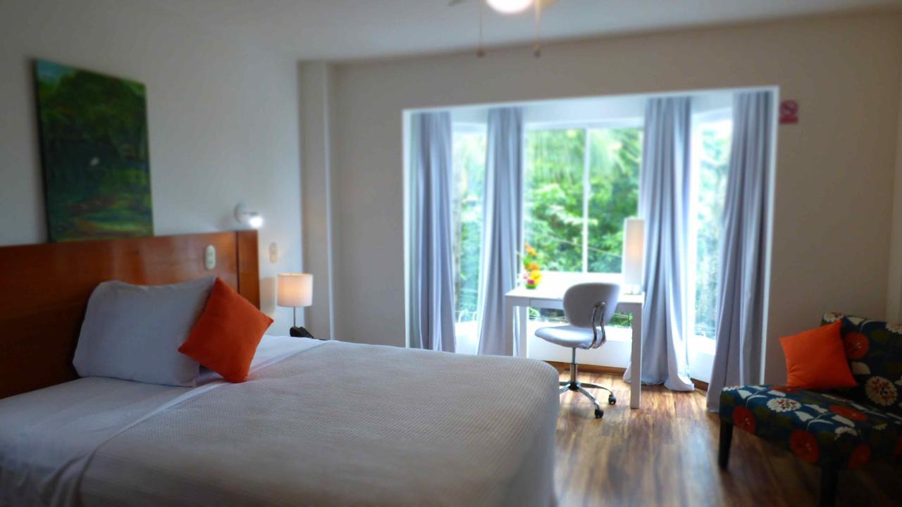 Hotel Casa Royale Bluefields Exteriör bild